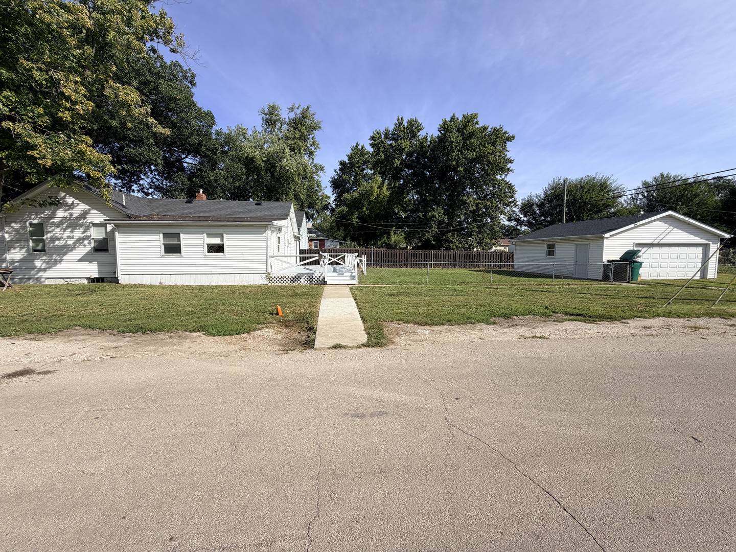 811 S Monroe ST, Streator, IL 61364