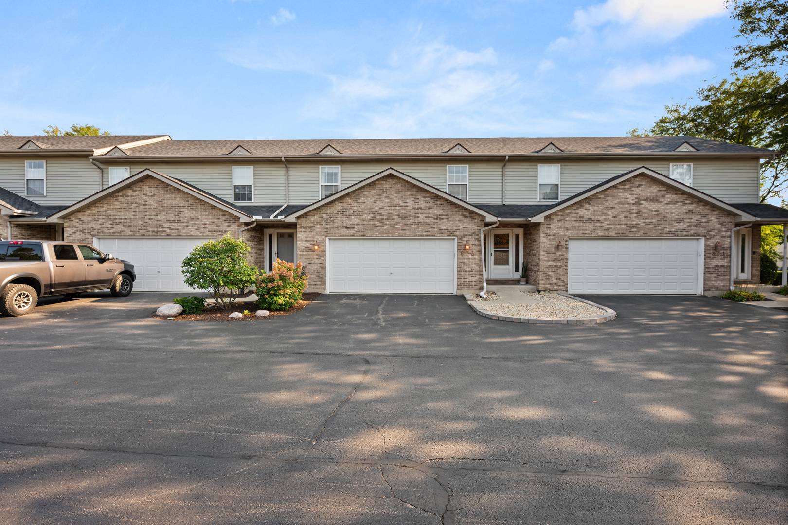 873 Shepherd LN #873, Elburn, IL 60119