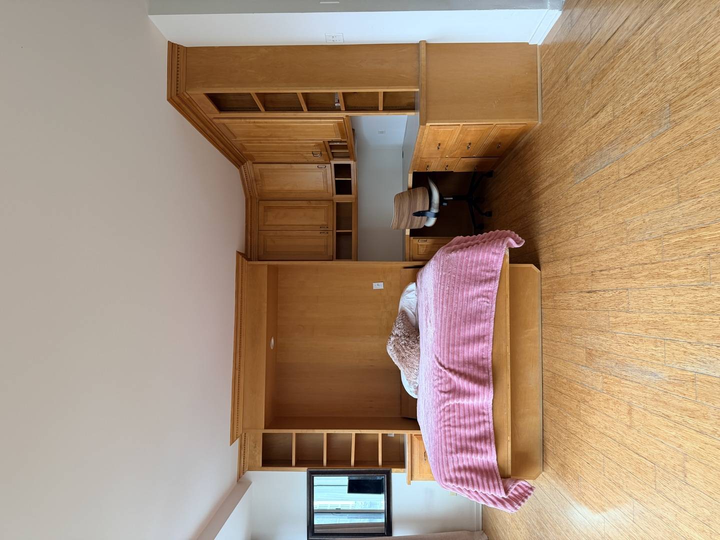 211 E OHIO ST #2706, Chicago, IL 60611
