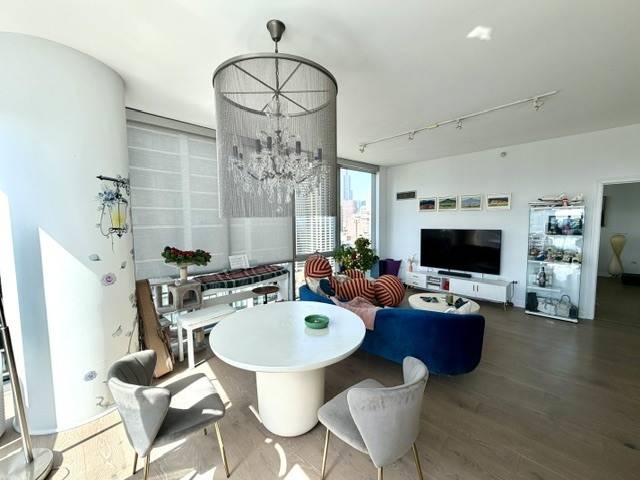 1201 S Prairie AVE #1706, Chicago, IL 60605