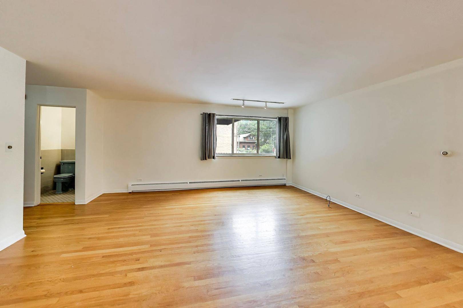 200 Ridge AVE #TG, Evanston, IL 60202