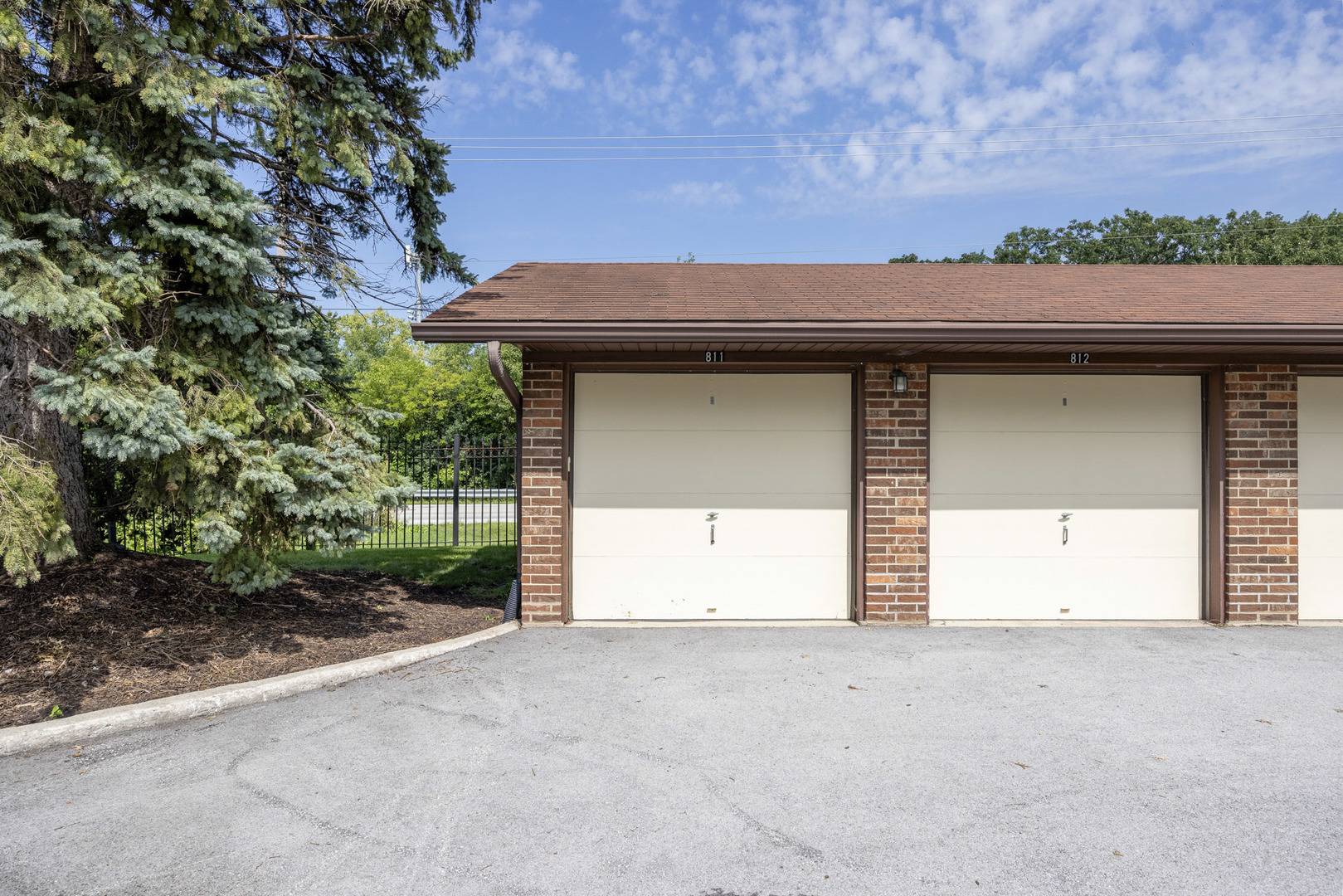 6413 Oak Forest AVE #1S, Tinley Park, IL 60477