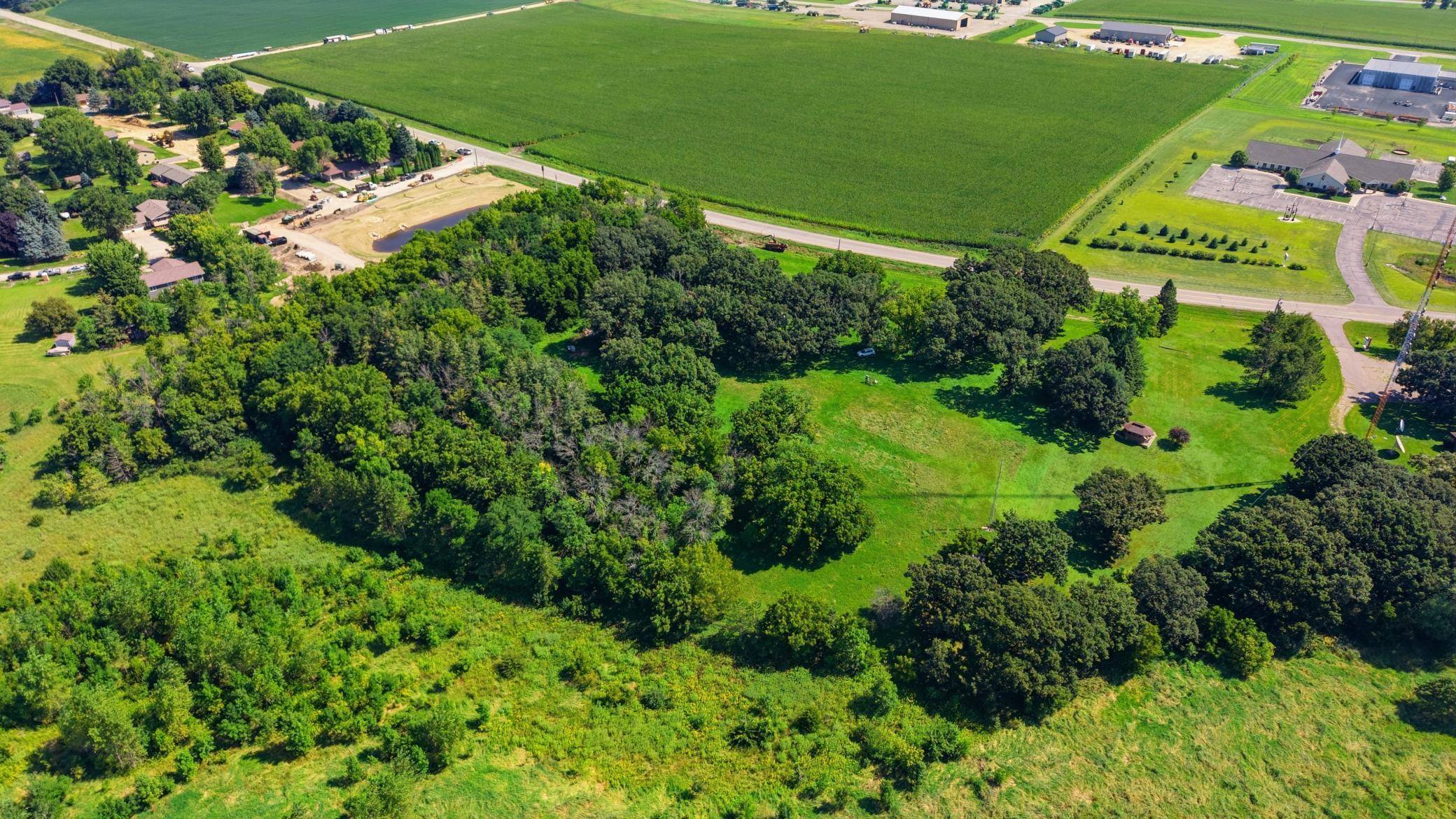 12179 380th AVE, Blue Earth, MN 56013