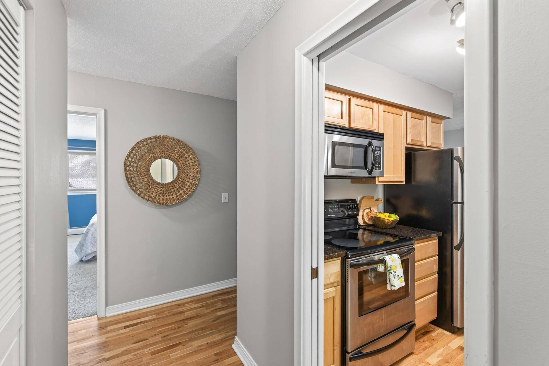 2727 W 43rd ST #311, Minneapolis, MN 55410