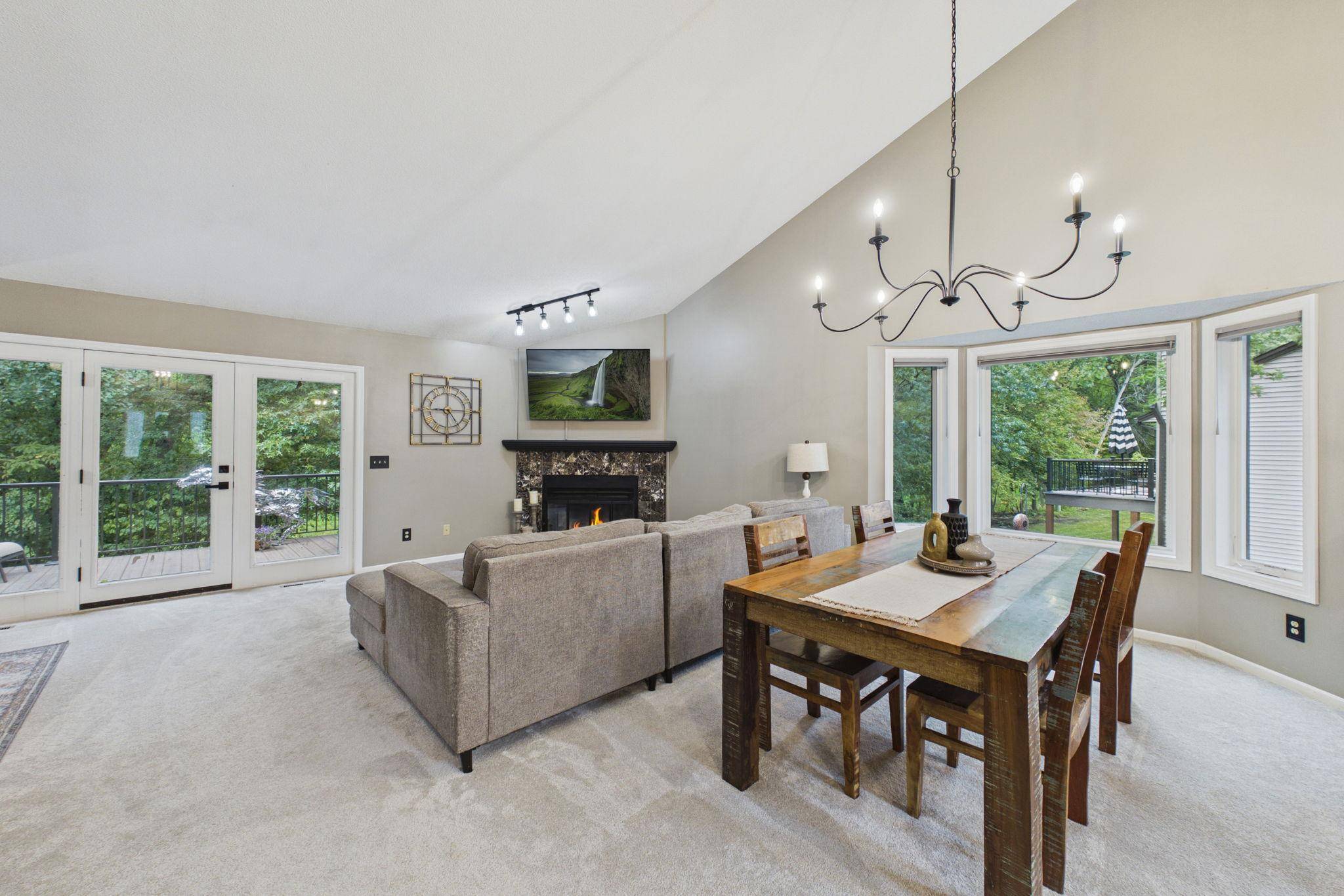 3680 Widgeon WAY, Eagan, MN 55123