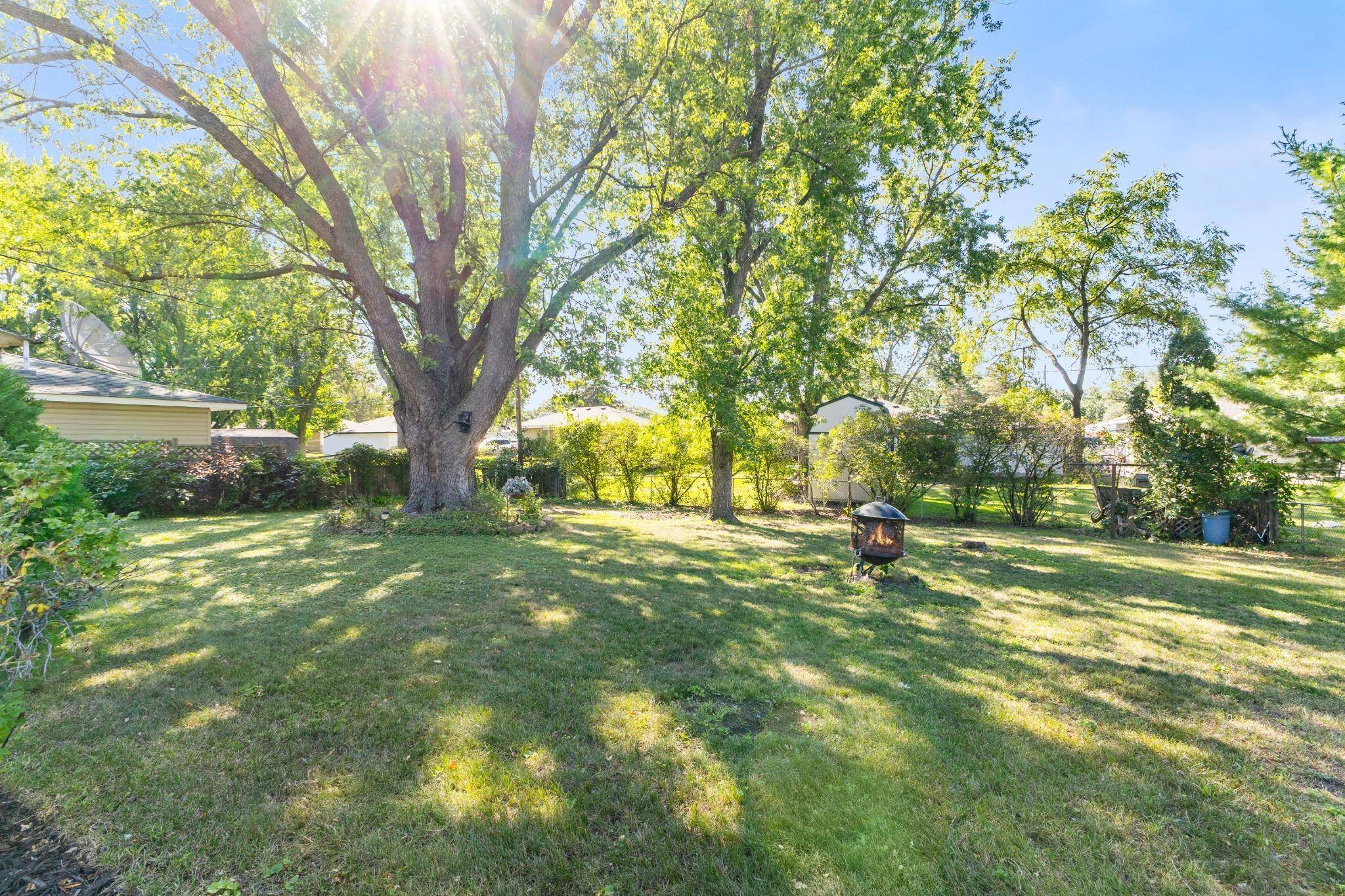 10913 Washington ST NE, Blaine, MN 55434