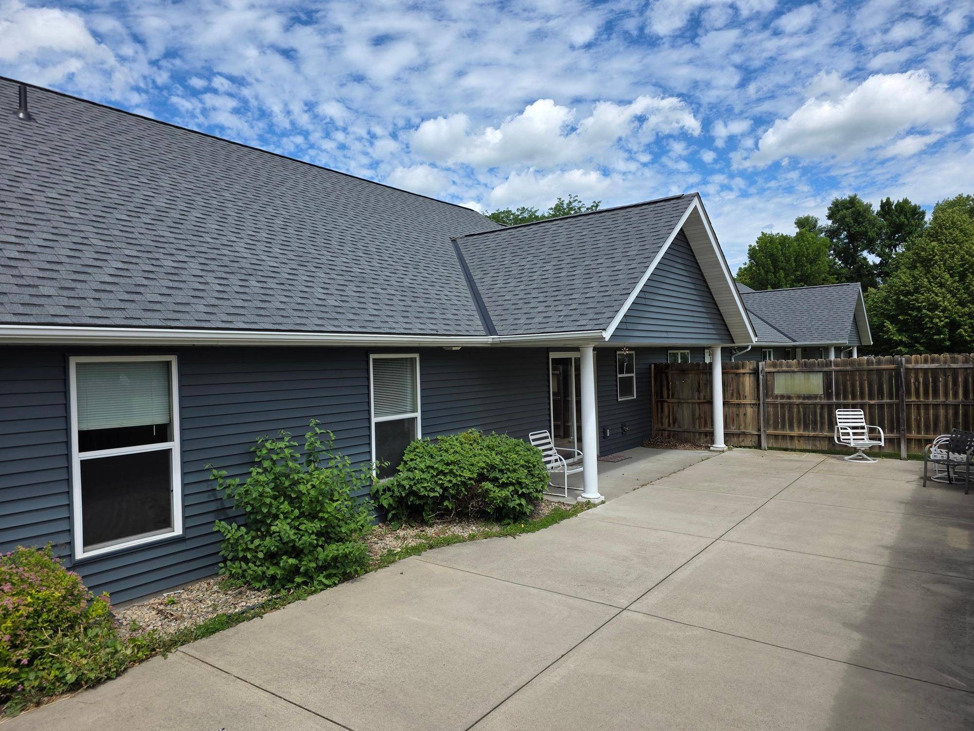 1806 E Lincoln Avenue, Montevideo, MN 56265