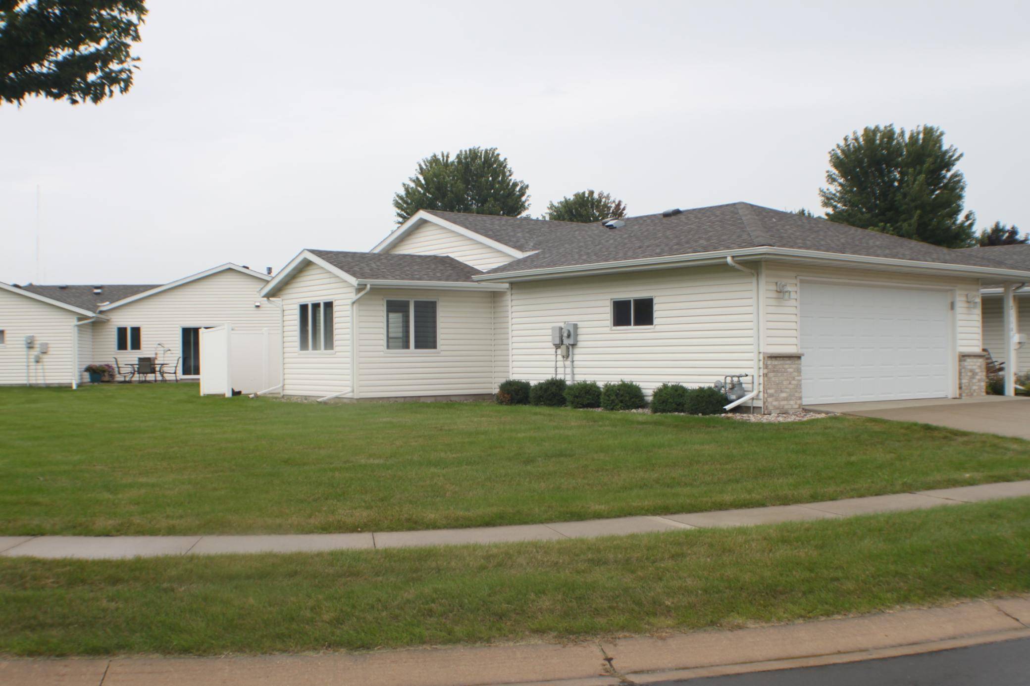 2110 Mcquillan CT SE, Rochester, MN 55904