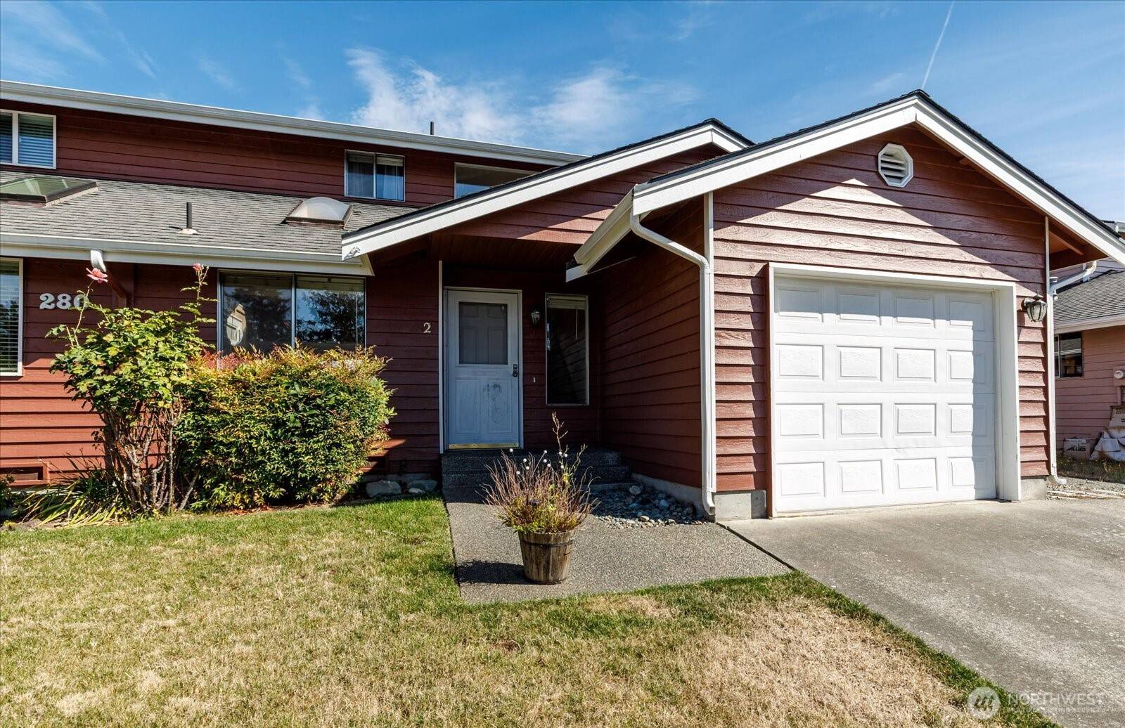 280 Nunan LOOP #2, Oak Harbor, WA 98277