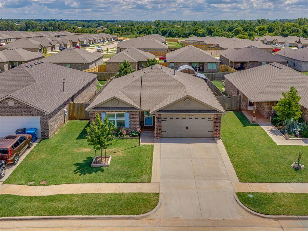5320 Nicole DR, Tuttle, OK 73089