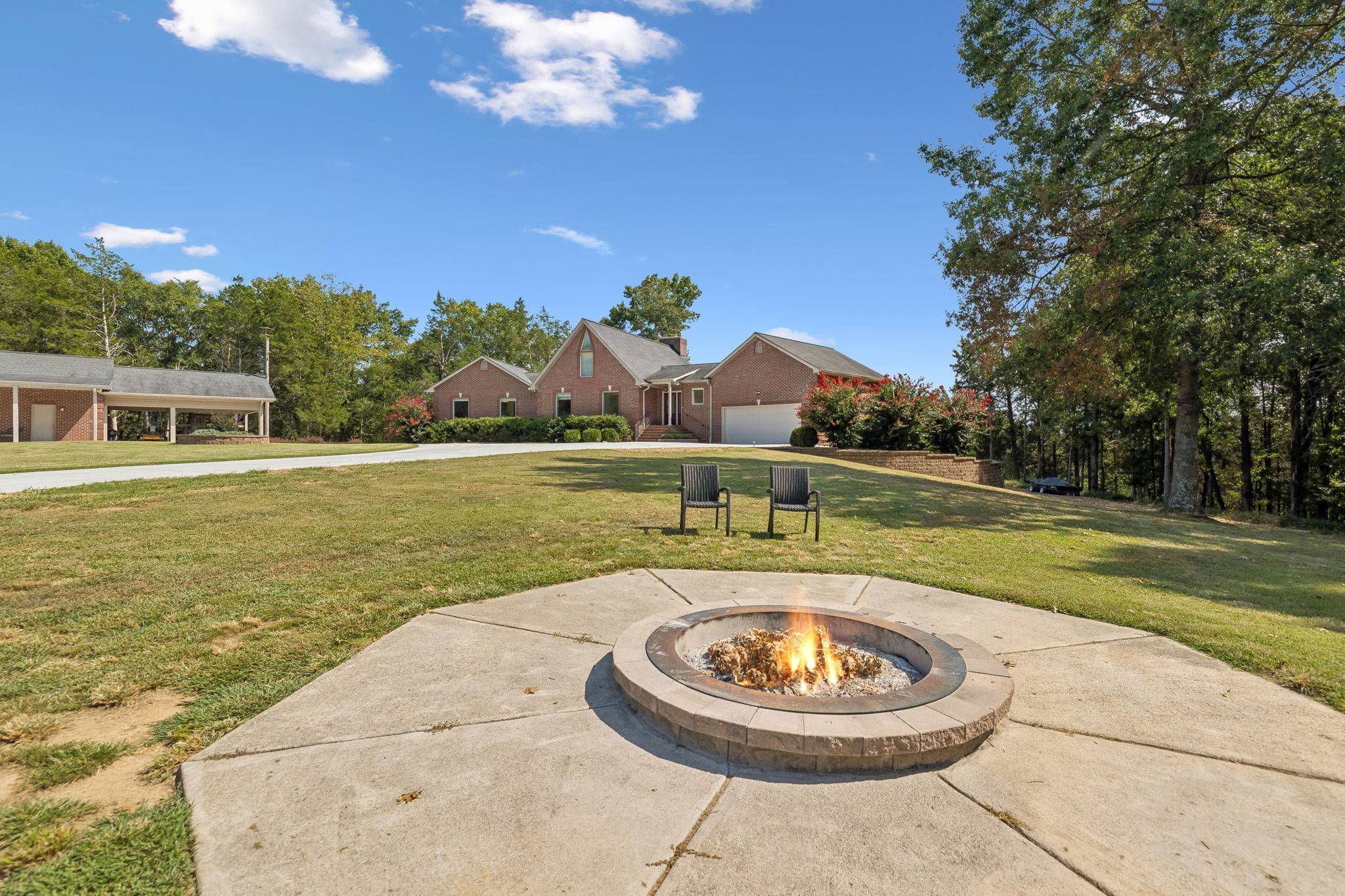 1139 S Wrights Ln, Gallatin, TN 37066