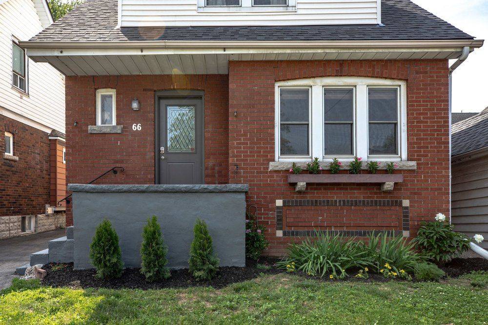 66 Edgemont ST S, Hamilton, ON L8K 2H5