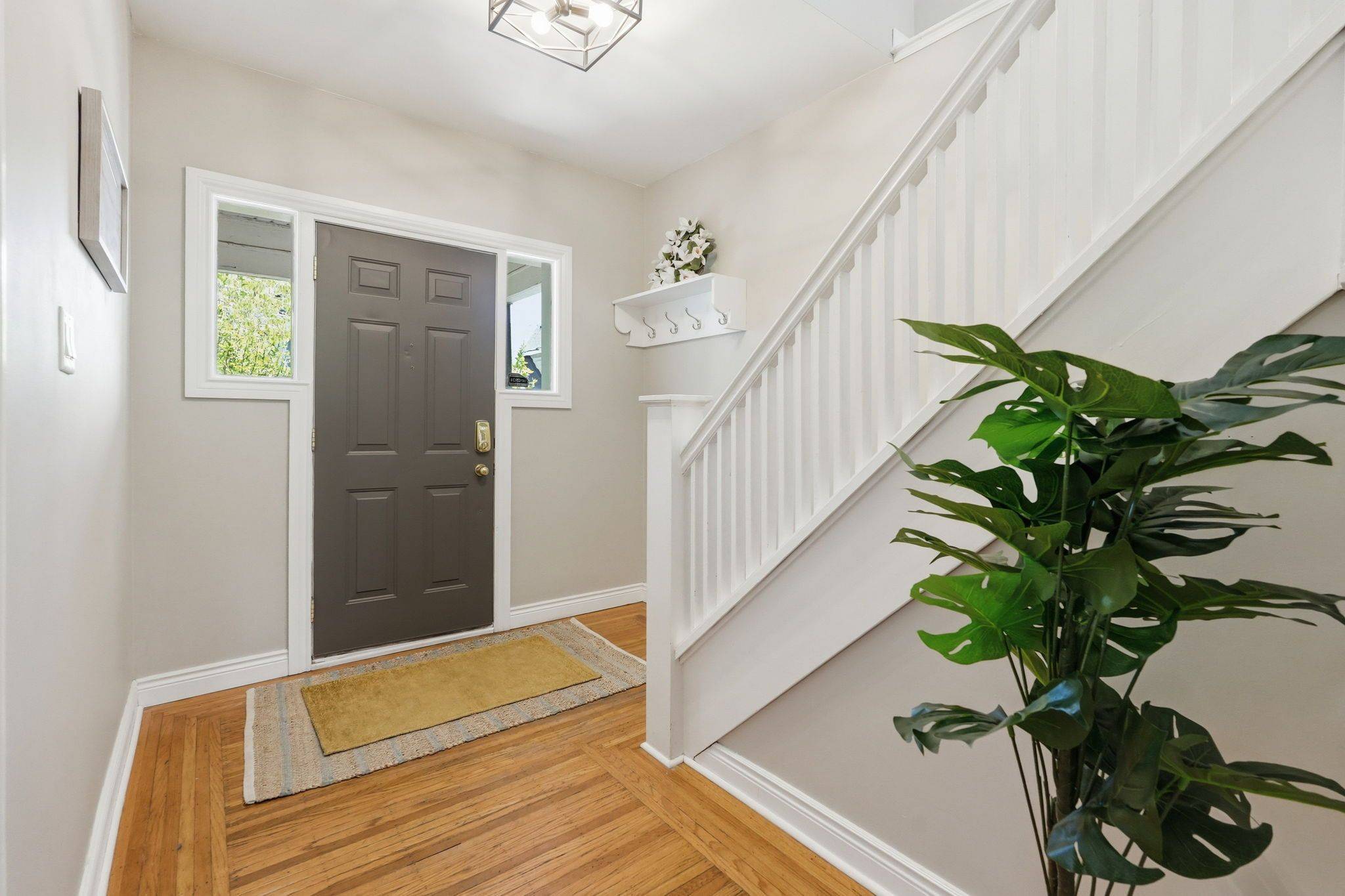 170 Kensington AVE S, Hamilton, ON L8M 3H5