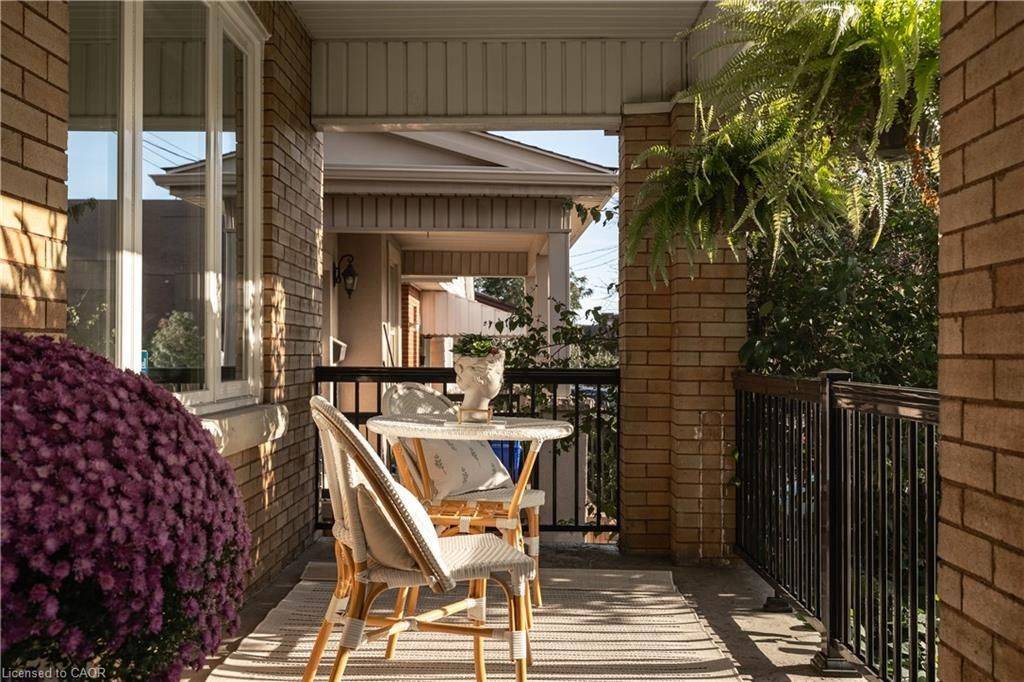 50 Norway AVE, Hamilton, ON L8M 2V7