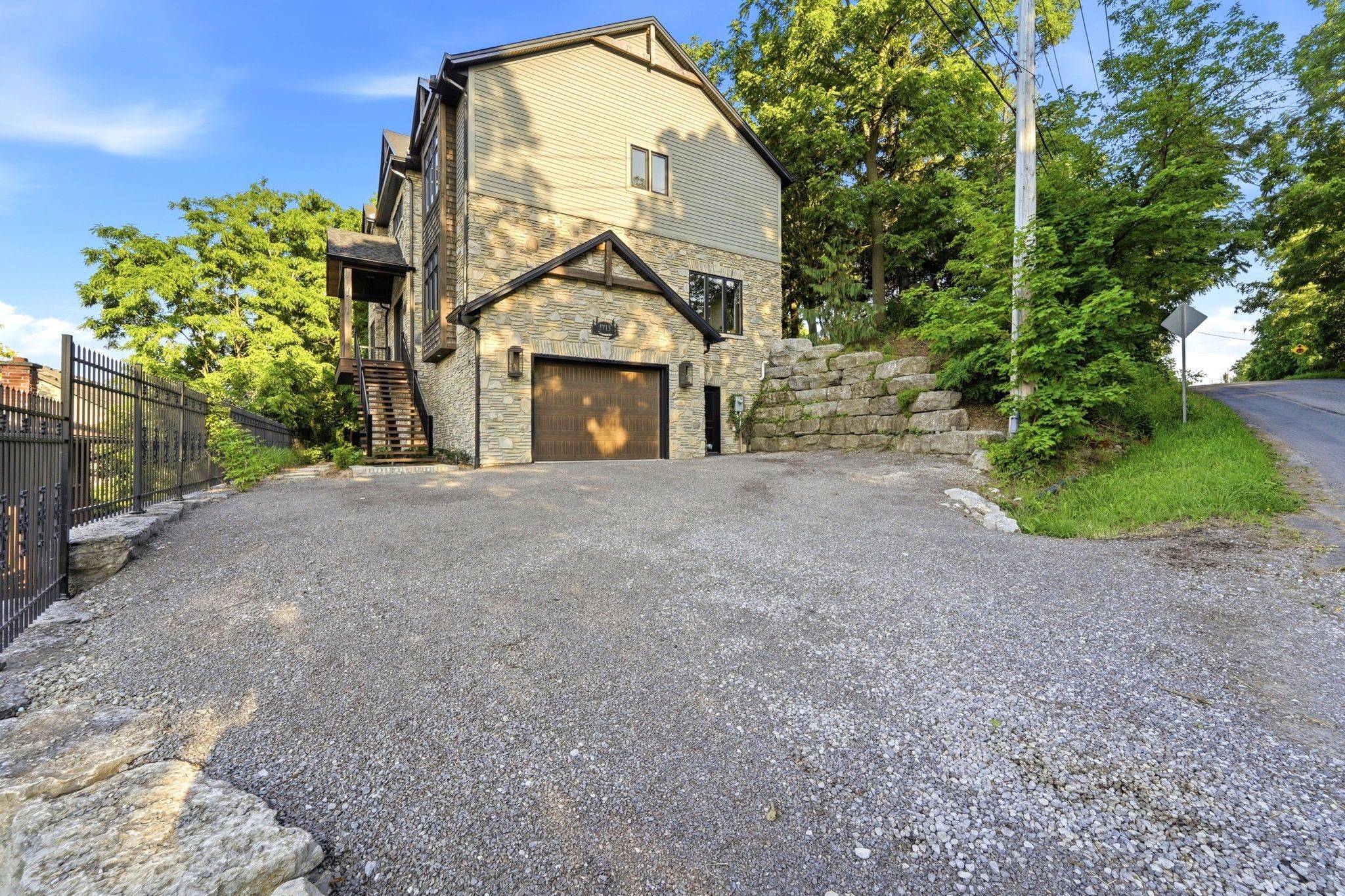 3713 Nineteenth ST, Lincoln, ON L0R 1S0