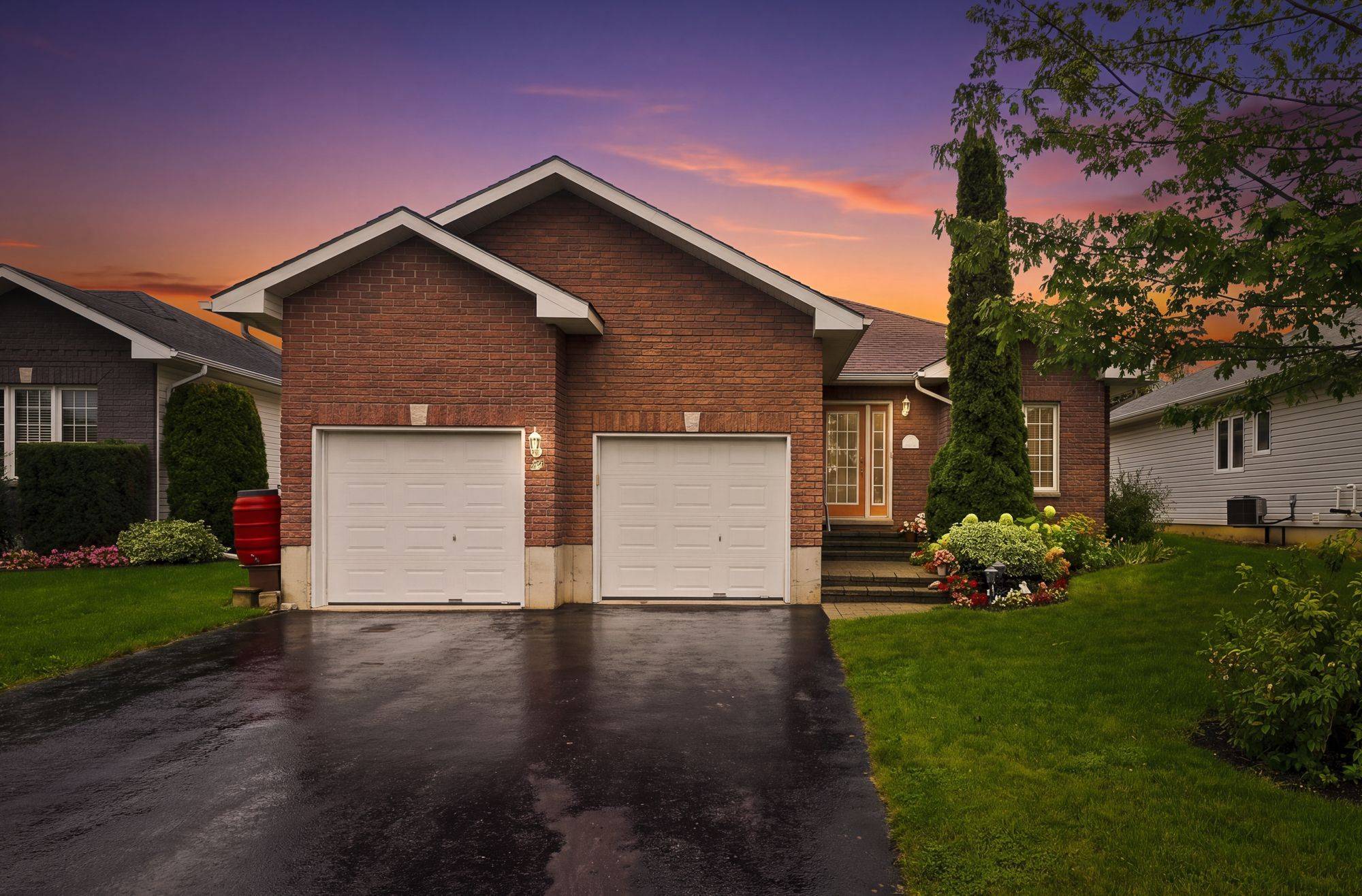 26 Aletha DR, Prince Edward County, ON K0K 3L0