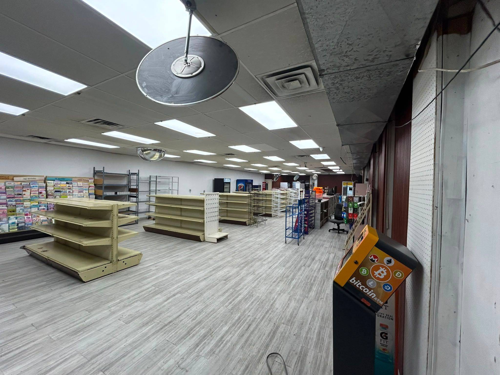 230 Kenilworth AVE N, Hamilton, ON L8H 4S2