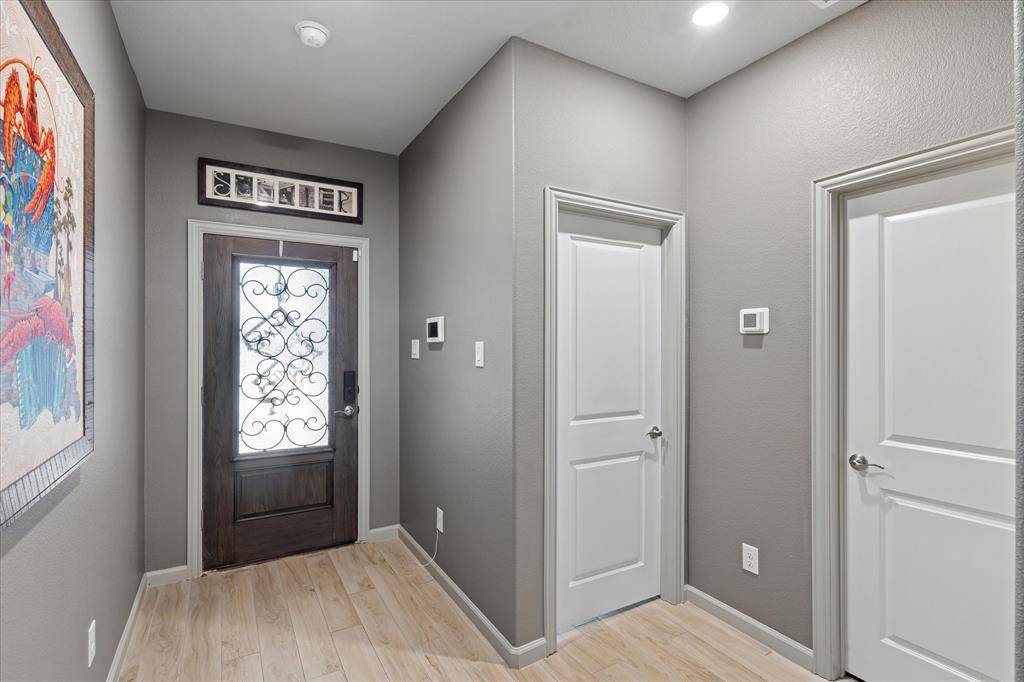 5557 Castle Peak Bend, Fort Worth, TX 76126