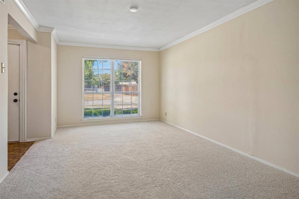 902 N Lindale Lane, Richardson, TX 75080