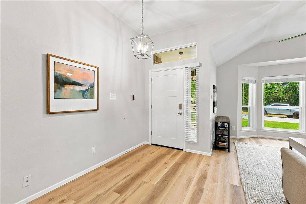 4300 Downsview Court, Arlington, TX 76016