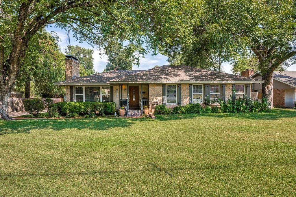 1515 Francis Street, Carrollton, TX 75006