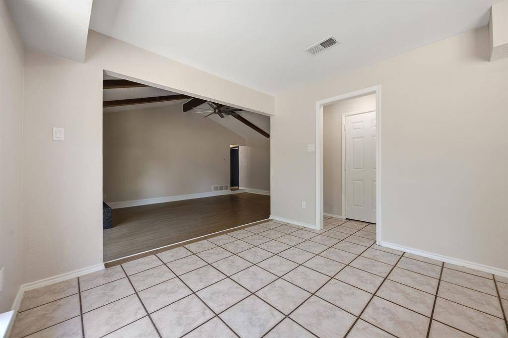 756 NW Charlyne Drive, Burleson, TX 76028