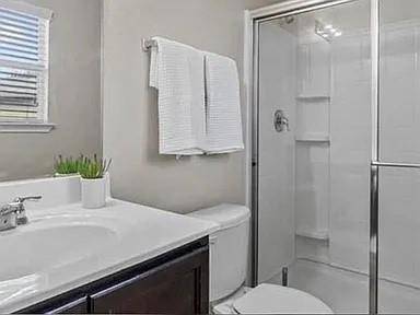 206 Feathergrass Drive, Buda, TX 78610