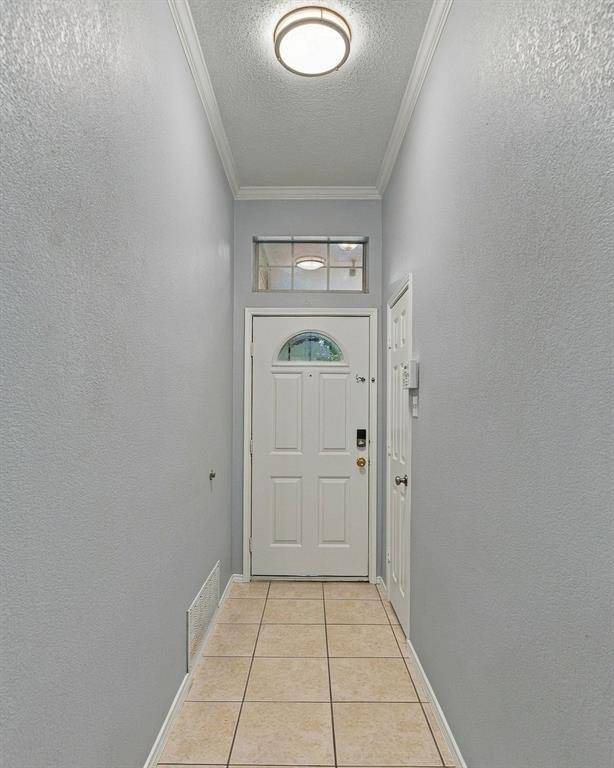 7305 Amber Drive, Watauga, TX 76148
