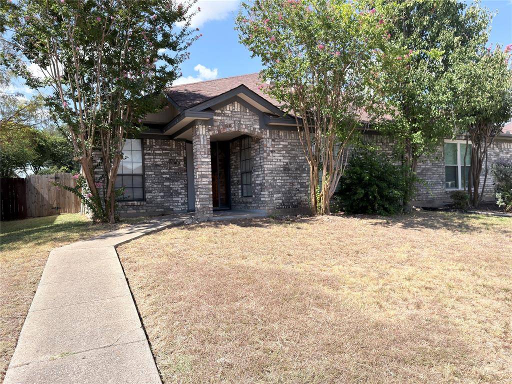 1801 Quail Drive, Garland, TX 75040