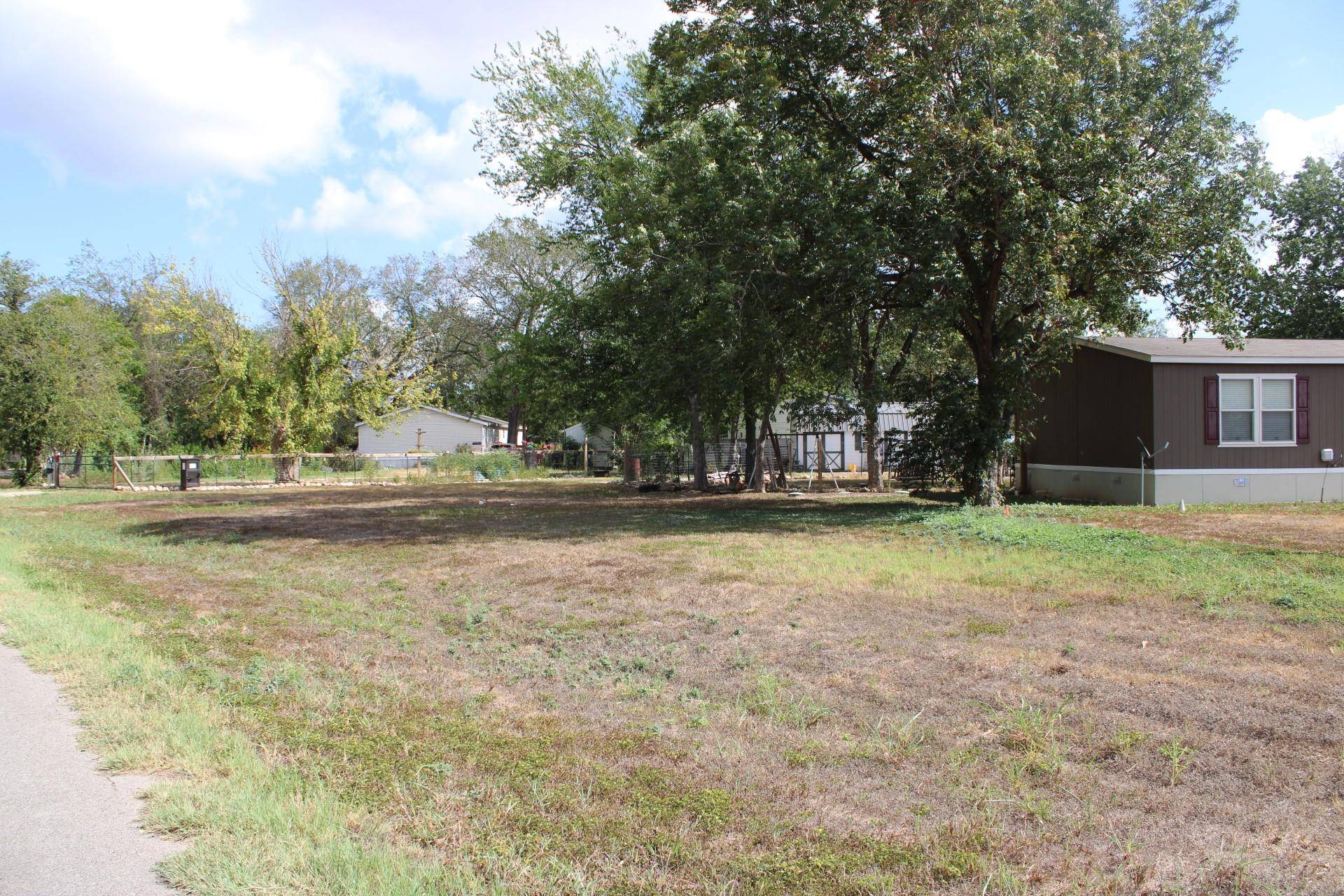 3415 River RD, Cedar Creek, TX 78612