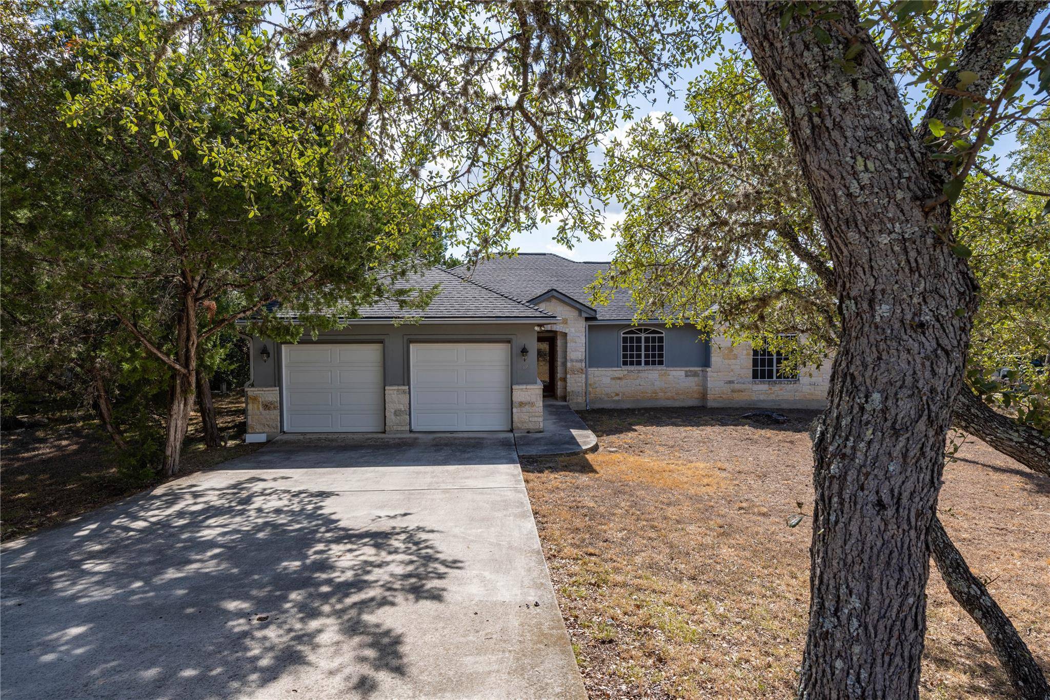 69 Augusta DR, Wimberley, TX 78676