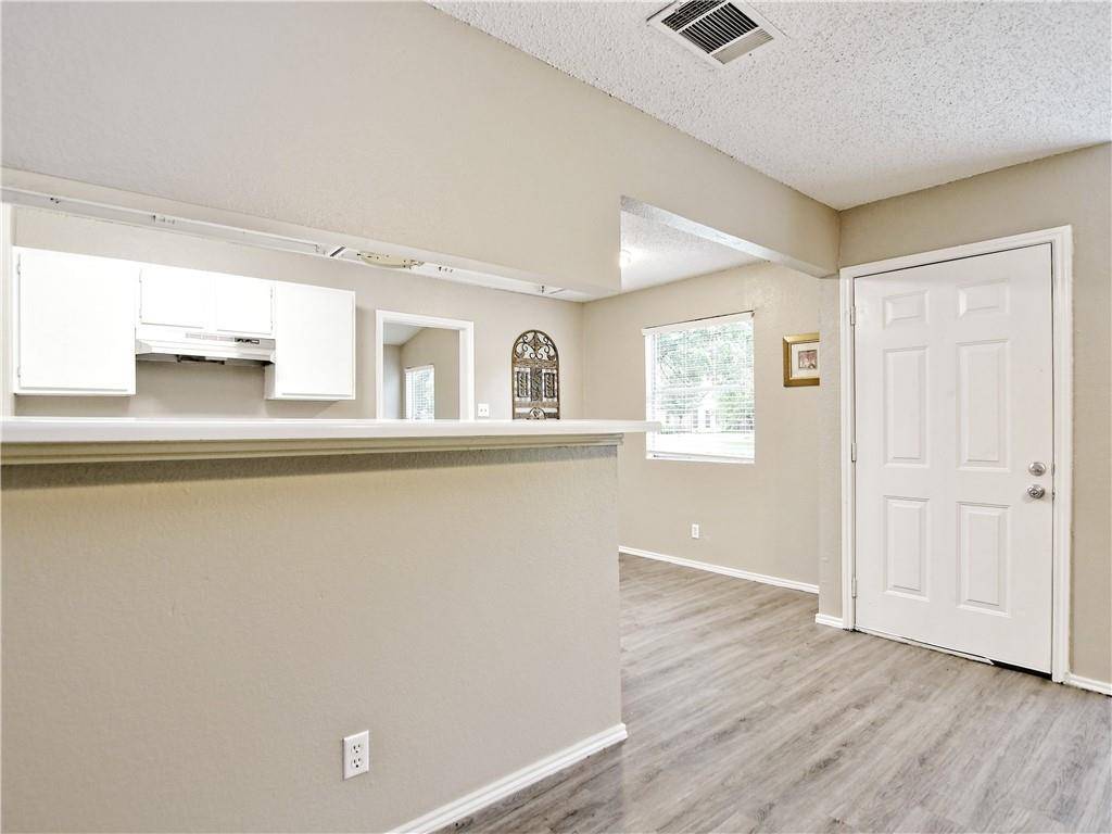 13207 Saxby CT, Austin, TX 78729