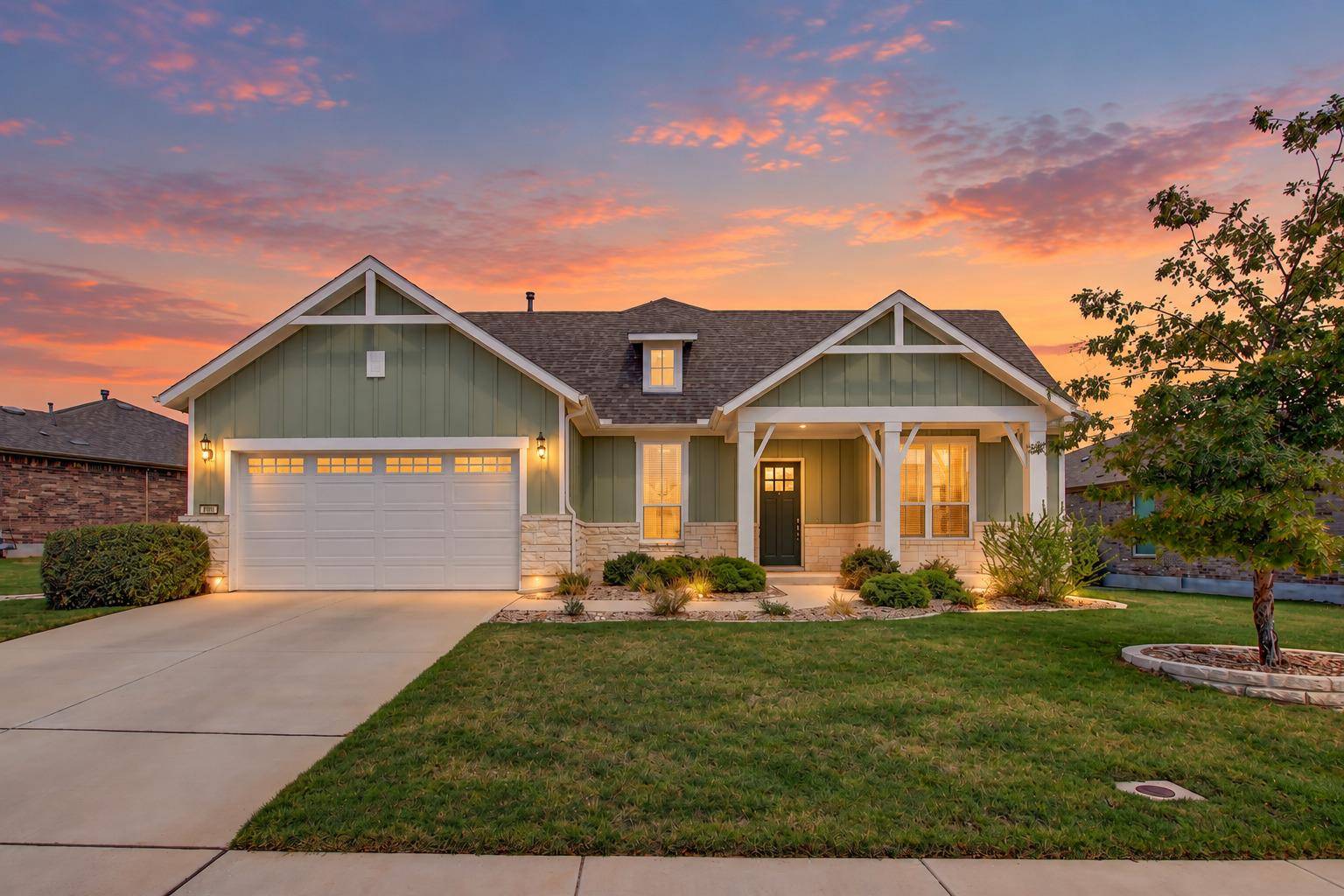 305 Iron Rail LN, Georgetown, TX 78633
