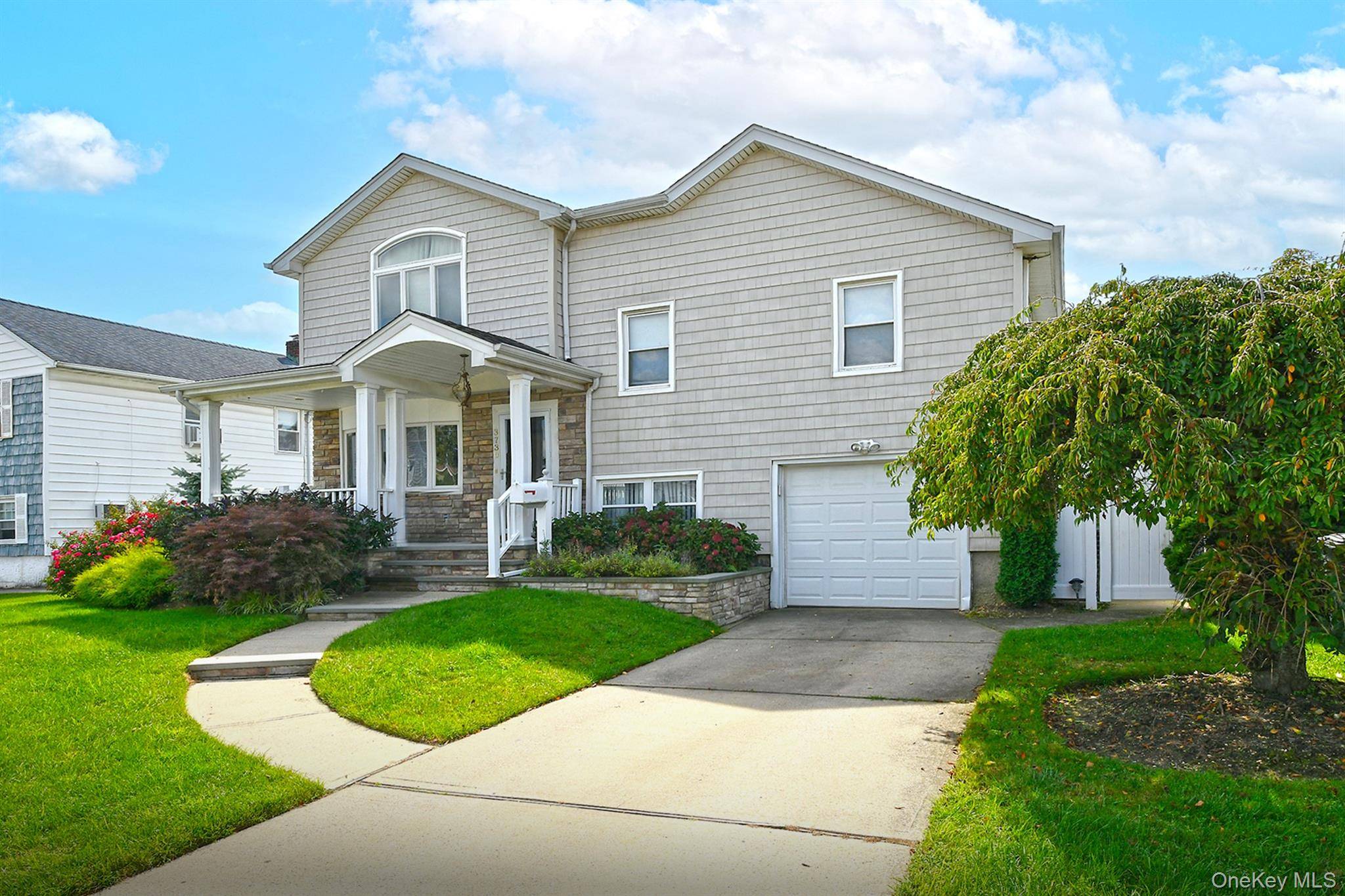 3730 Bernard DR, Wantagh, NY 11793