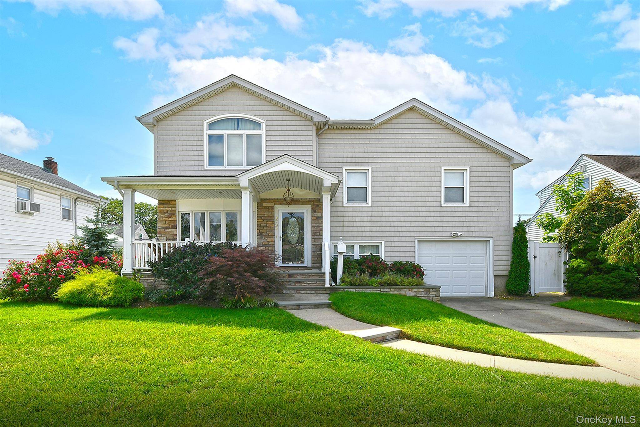 3730 Bernard DR, Wantagh, NY 11793