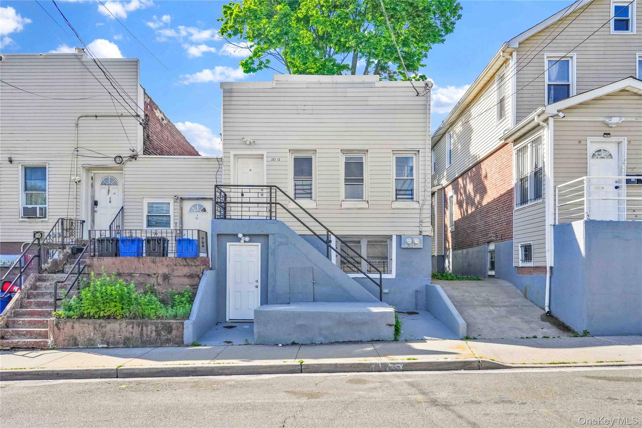 157-12B 110th AVE, Jamaica, NY 11433