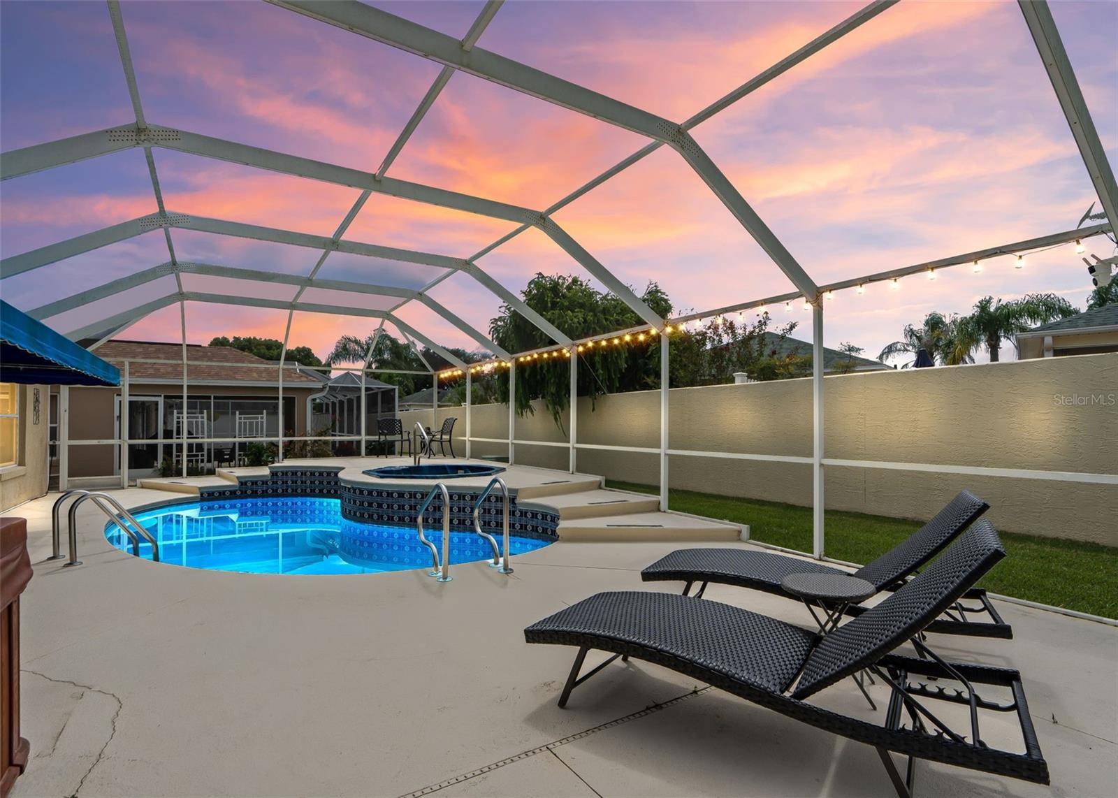 2595 CARIBE DR, The Villages, FL 32162