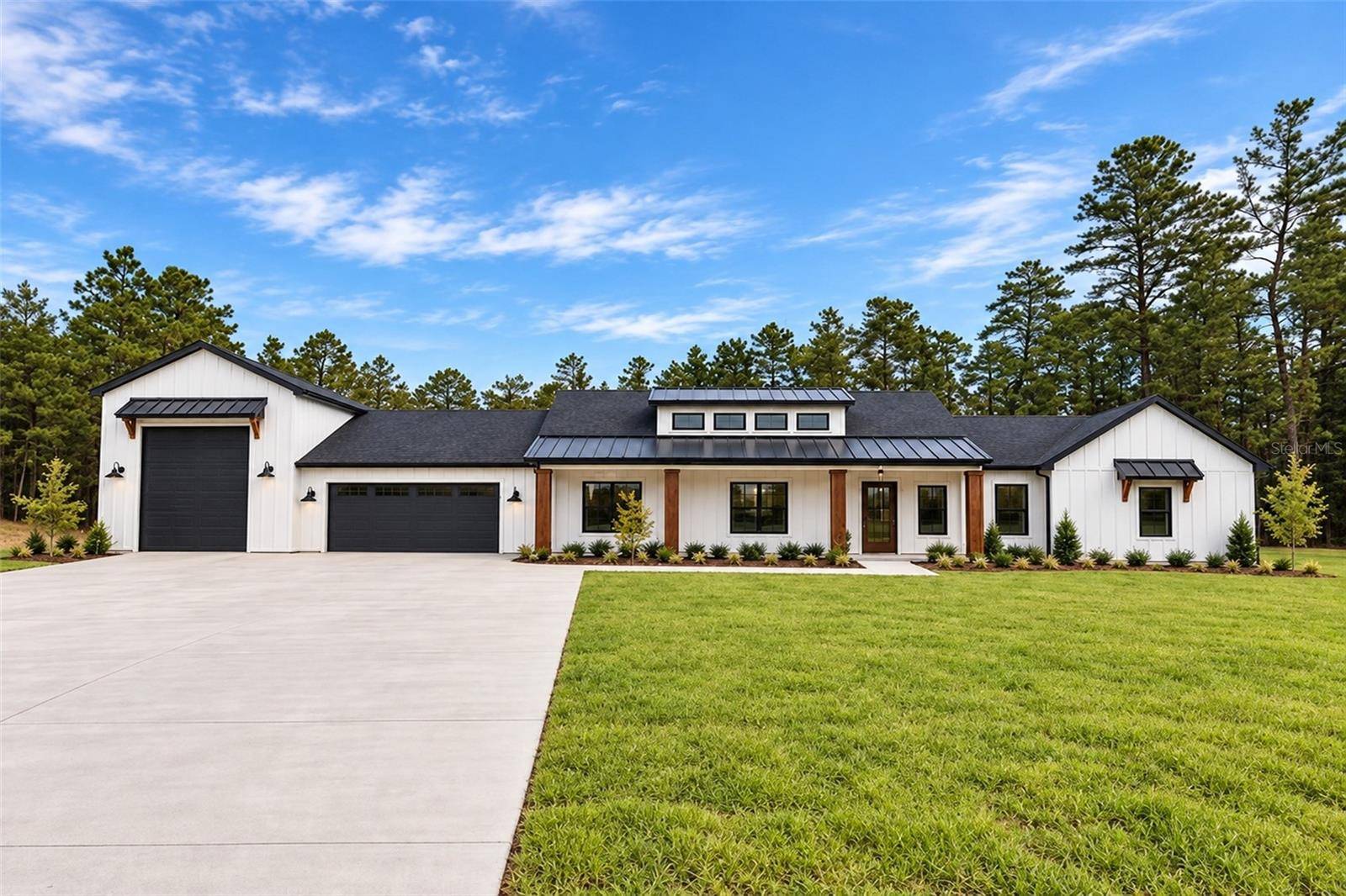 4422 W BANNER CIR, Citrus Springs, FL 34433