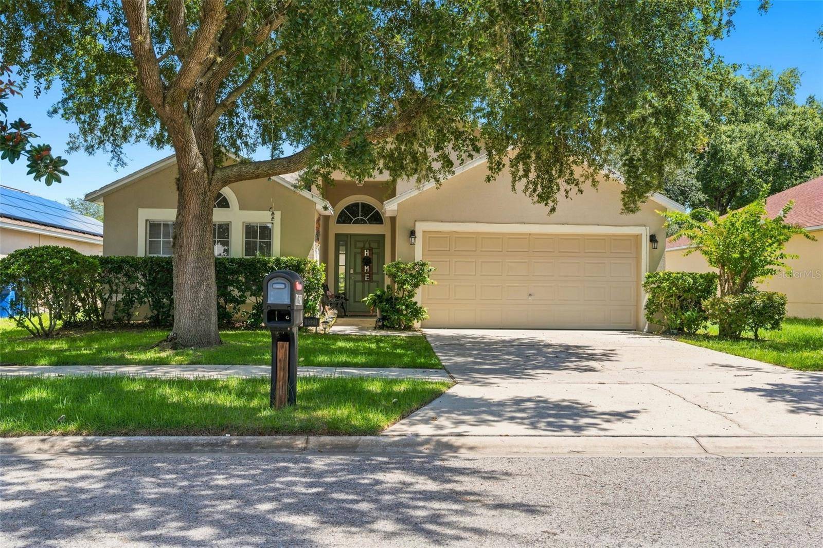 1021 OSPREY COVE CIR, Groveland, FL 34736