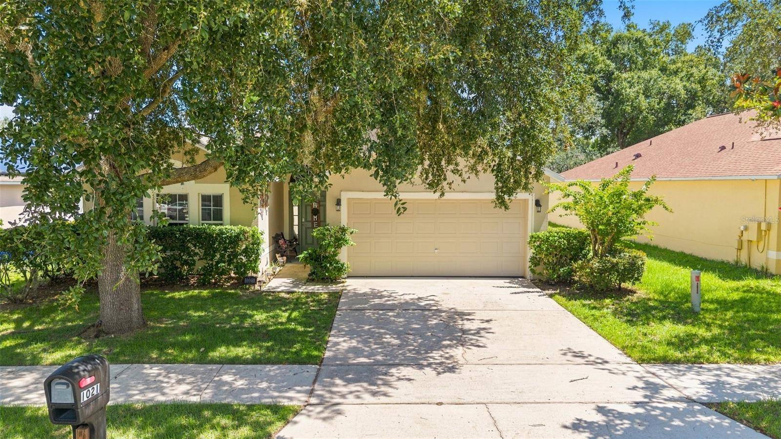 1021 OSPREY COVE CIR, Groveland, FL 34736