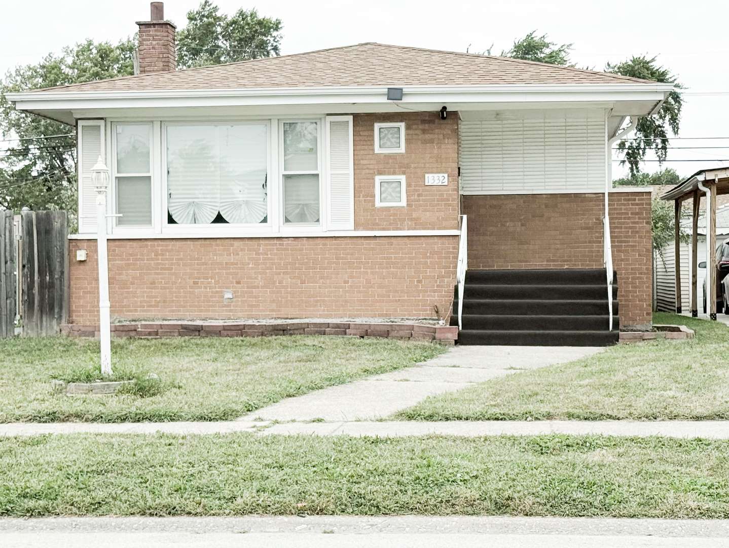 1332 Mackinaw AVE, Calumet City, IL 60409