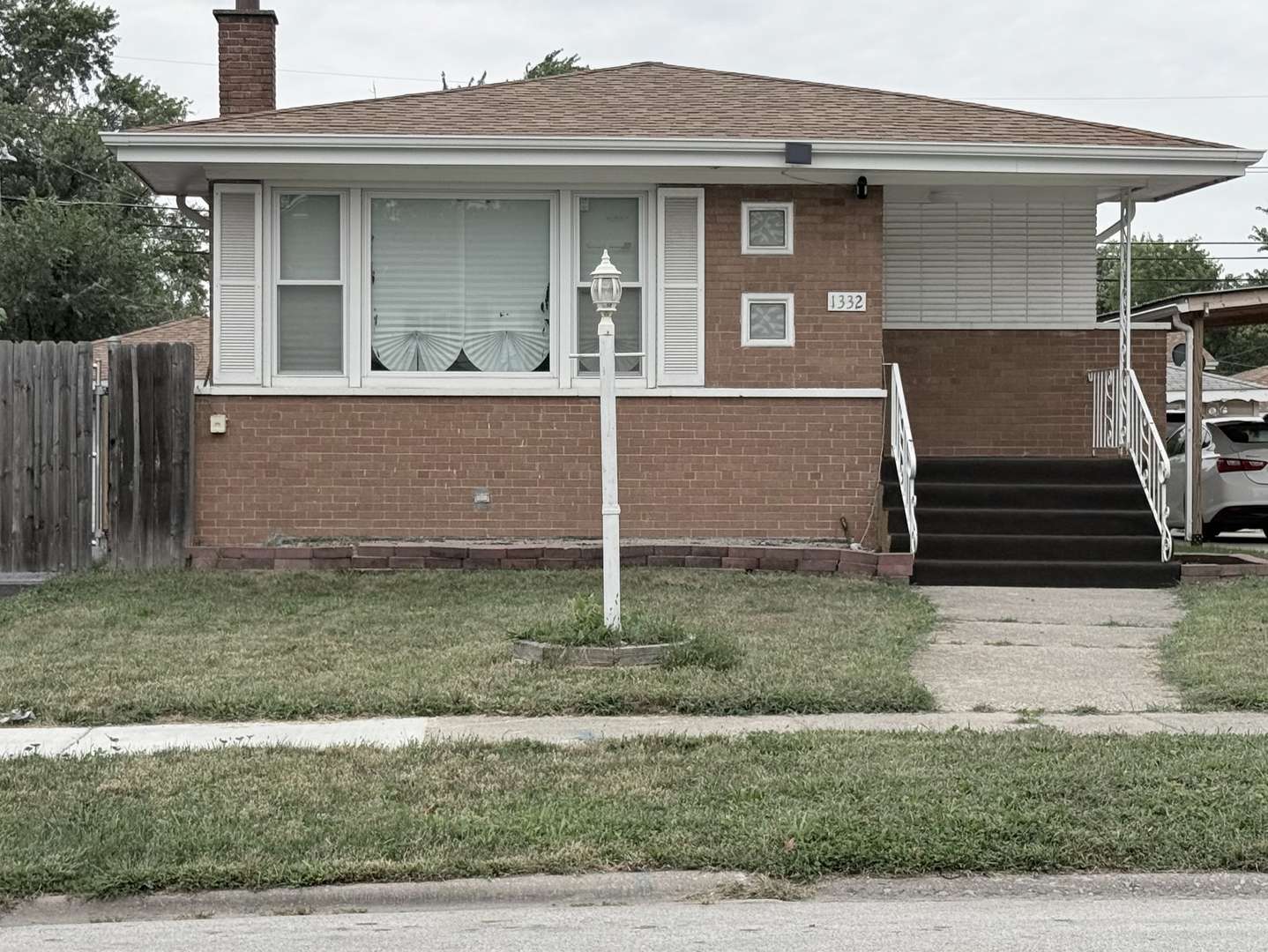 1332 Mackinaw AVE, Calumet City, IL 60409