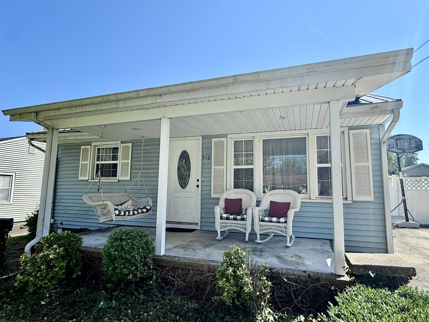 516 W 20th ST, Metropolis, IL 62960