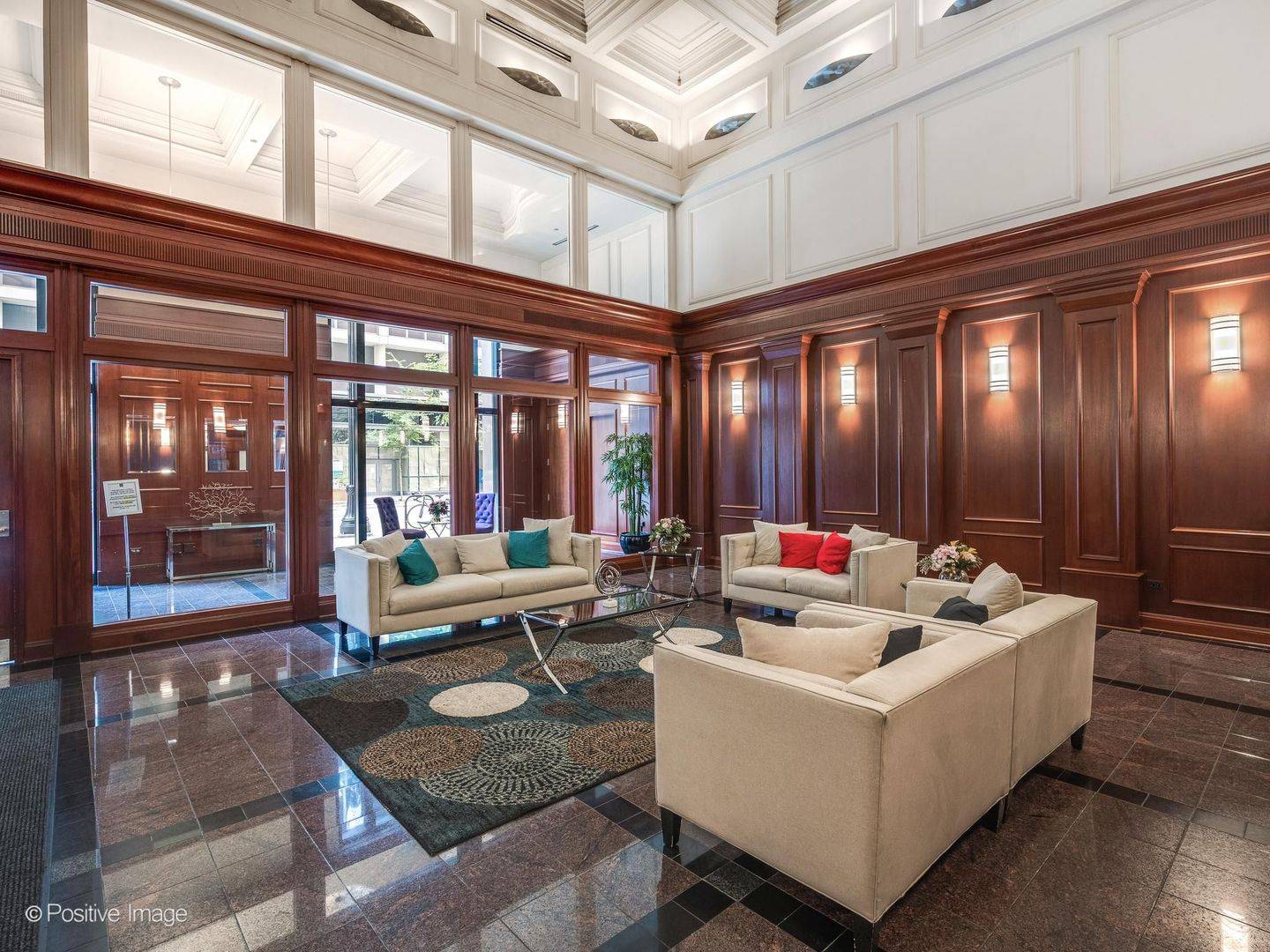 212 W Washington ST #1413, Chicago, IL 60606