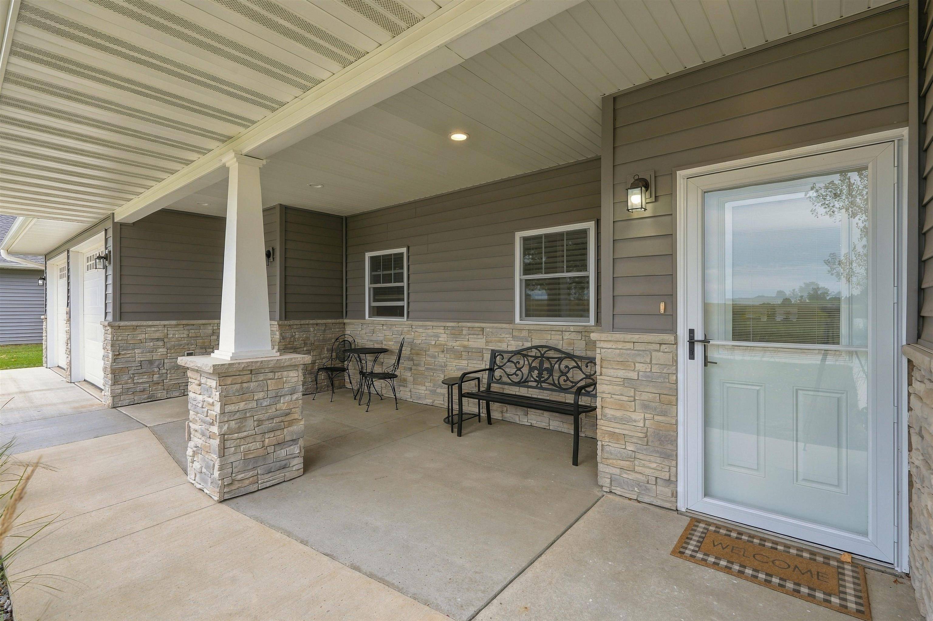 2086 Three Elms Park RD #9, Independence, IA 50644