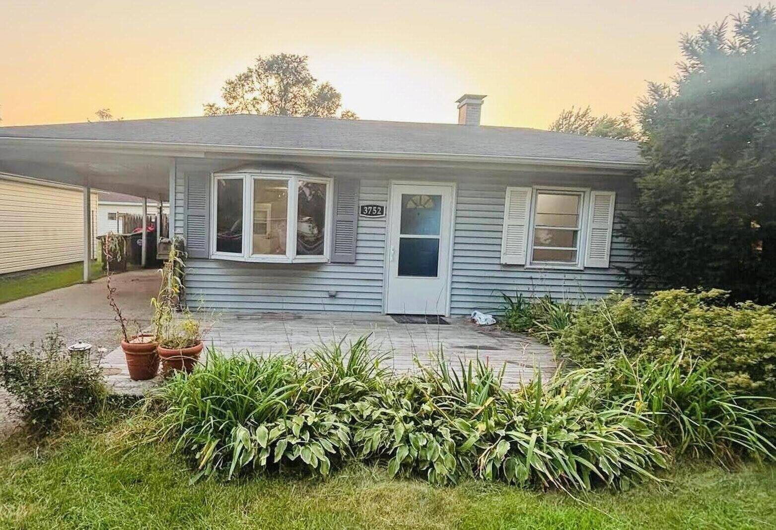 3752 Sandusky Street, Hobart, IN 46342