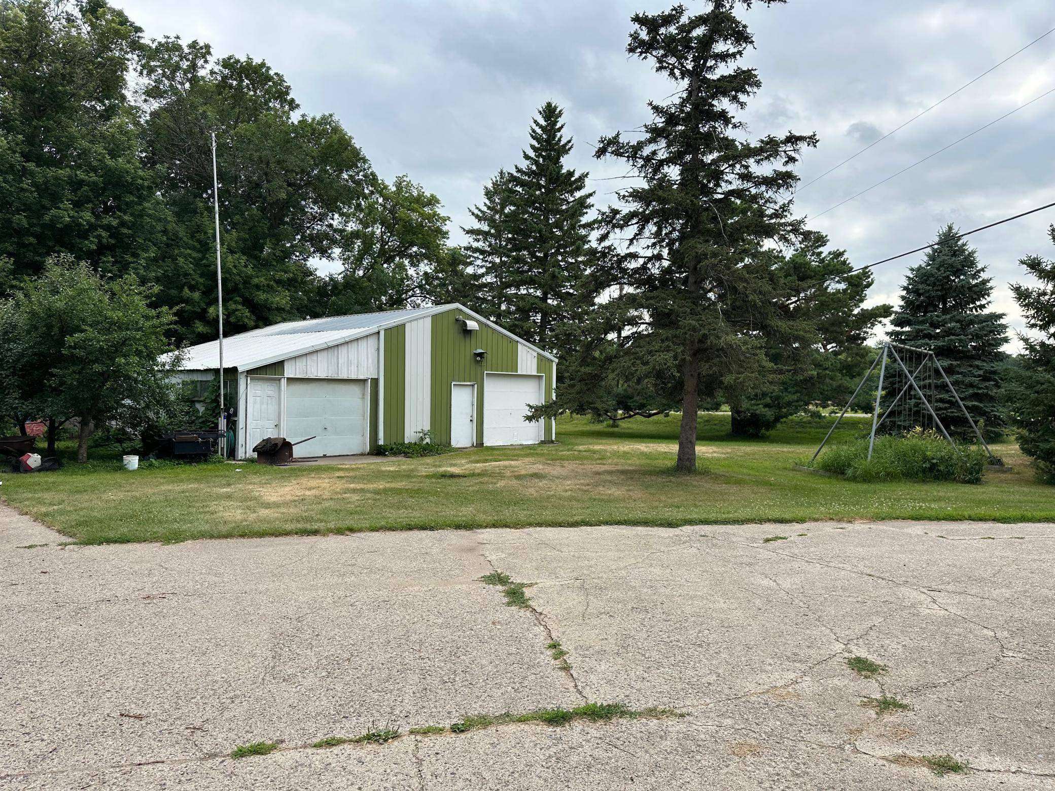 11381 Hubert LN, Cold Spring, MN 56320