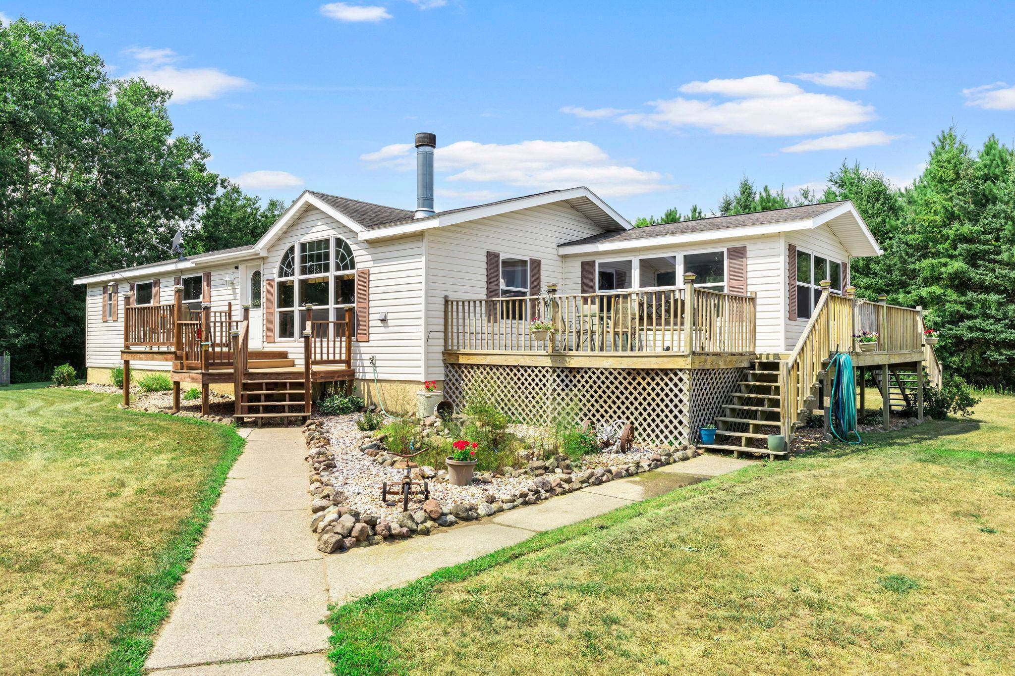 766 14th Avenue, Almena, WI 54805