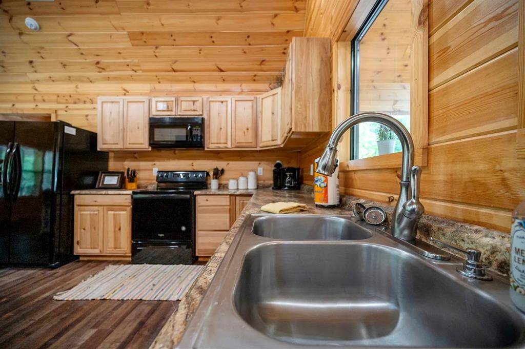 204 Eagle Mountain TRL, Broken Bow, OK 74728