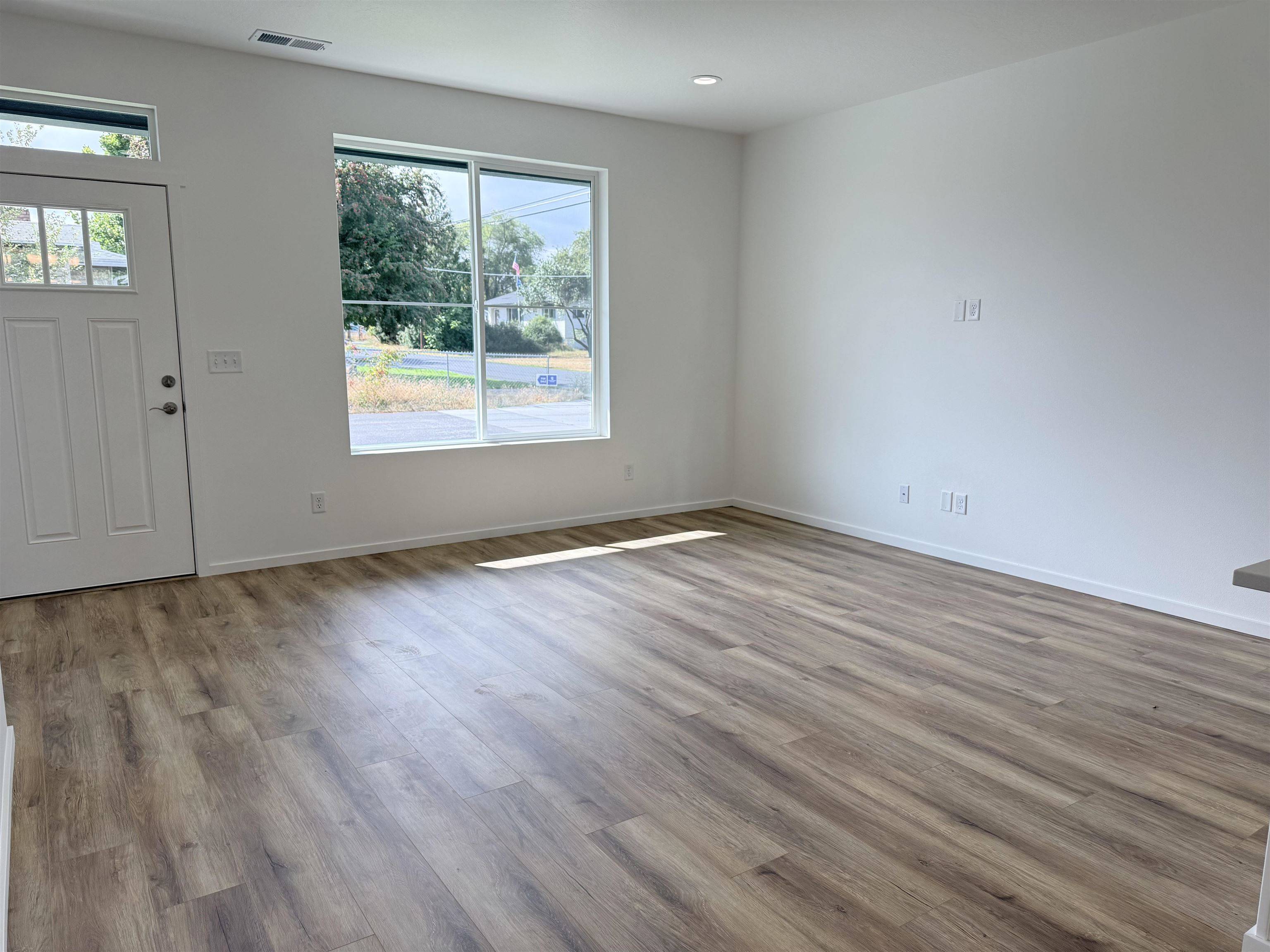 9503 E Michielli Ln, Spokane Valley, WA 99206